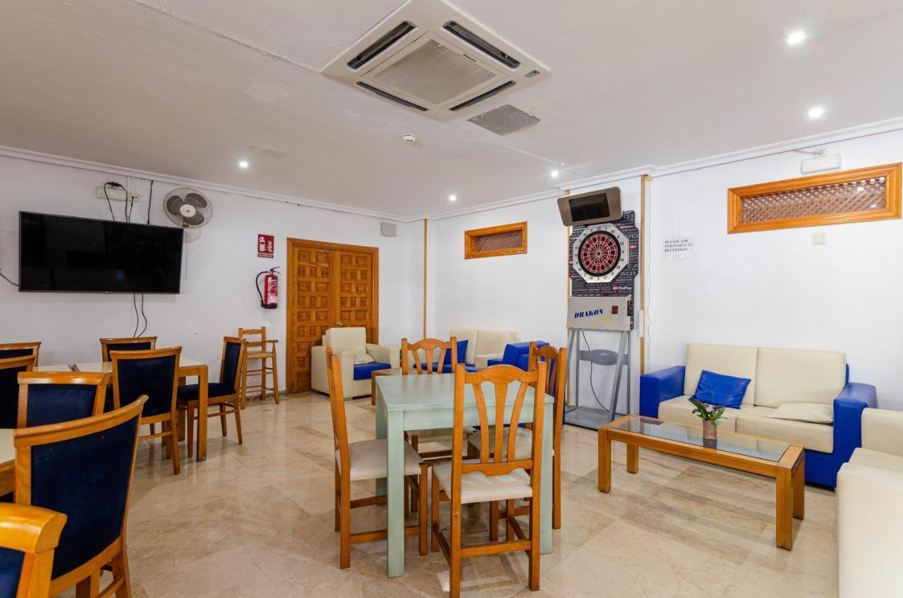 الشقق الفندقية بورت ذالكوذيافي  Mariner Club المظهر الخارجي الصورة